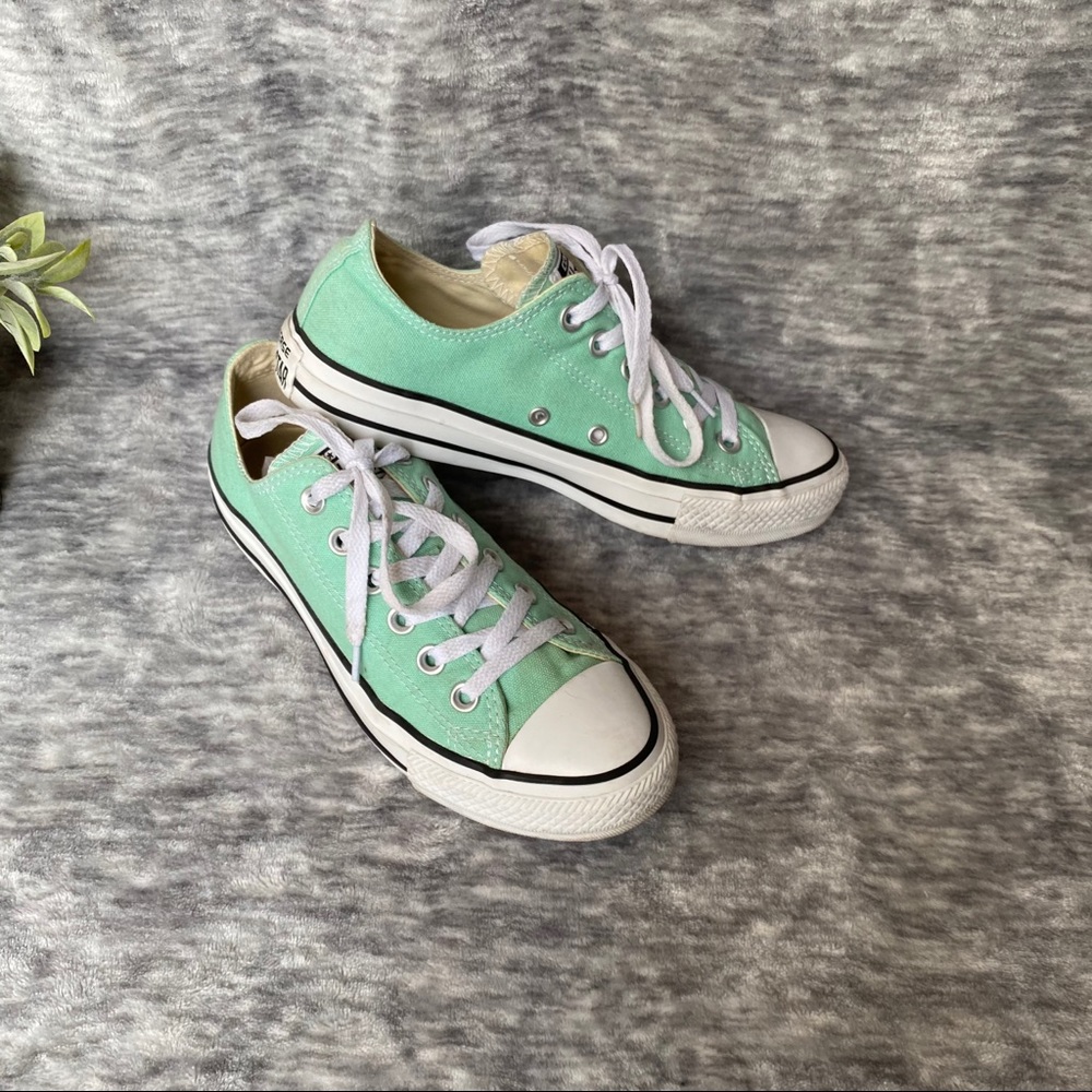 RARE Teal Seafoam Green Ocean Mint Converse Size 7